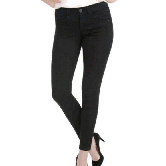 Democracy Black Skinny Jeans - Picture 10 of 12